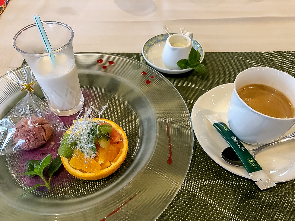 沖縄のオーガニックにこだわったリゾートホテル・テラスガーデン美浜リゾートのプリフィックスのコース仕立ての朝食のメニュー